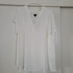 Torrid 2 White Sleeveless